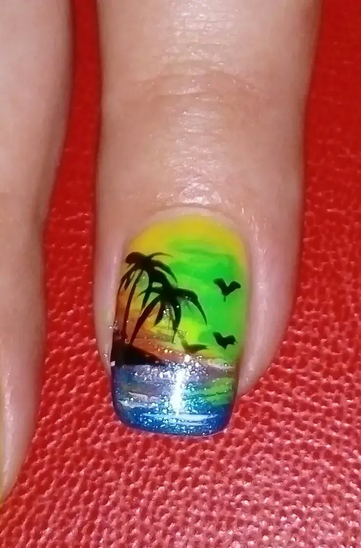 Nail art- plaža sa palmama i galebovima