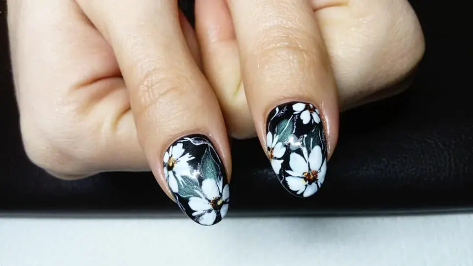 Nail art - nokti sa cvijećem