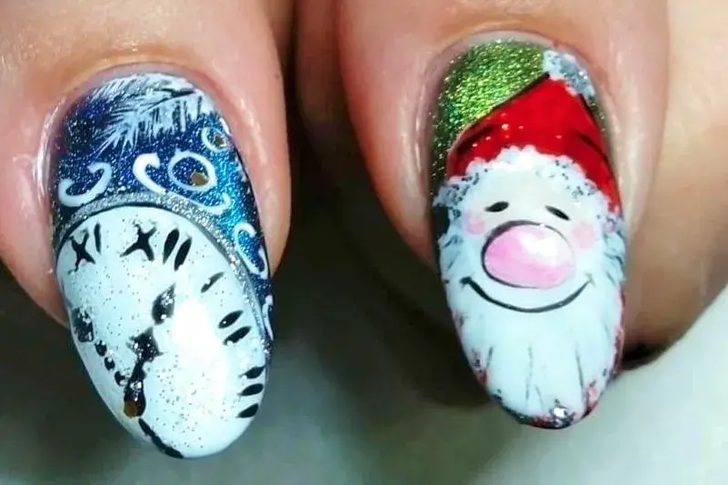 Božićni nail art - djed Božićnjak